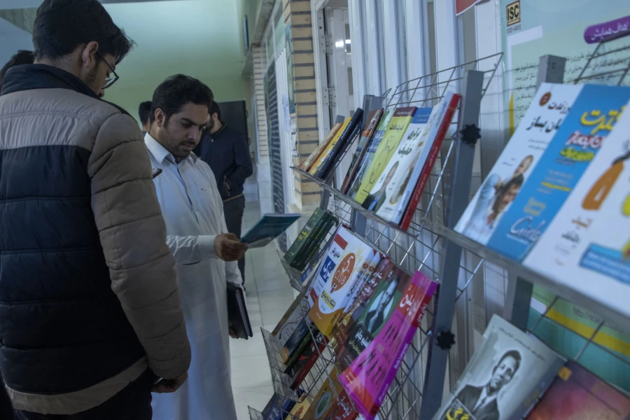 نمایشگاه کتاب  6