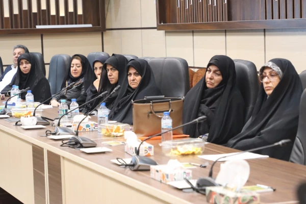 دوره توانمندسازی ضیافت اندیشه ویژه اعضای هیأت علمی، مدرسان و مأموران آموزشی 6