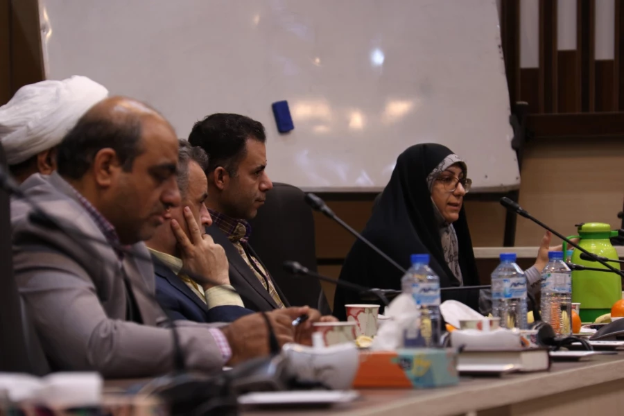 ششمین جلسه هیأت مدیره بنیاد خیّرین حامی دانشگاه فرهنگیان یزد برگزار شد 10