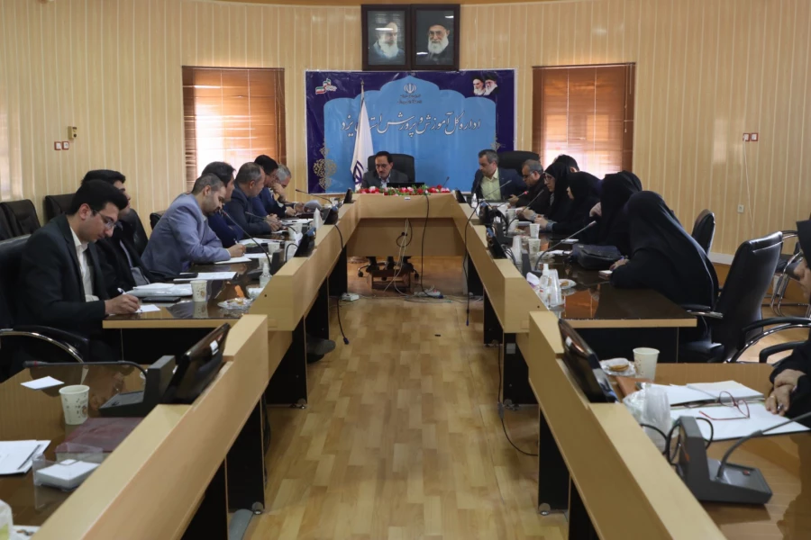 دومین جلسه کارگروه راهبری کارورزی استان یزد برگزار شد 6