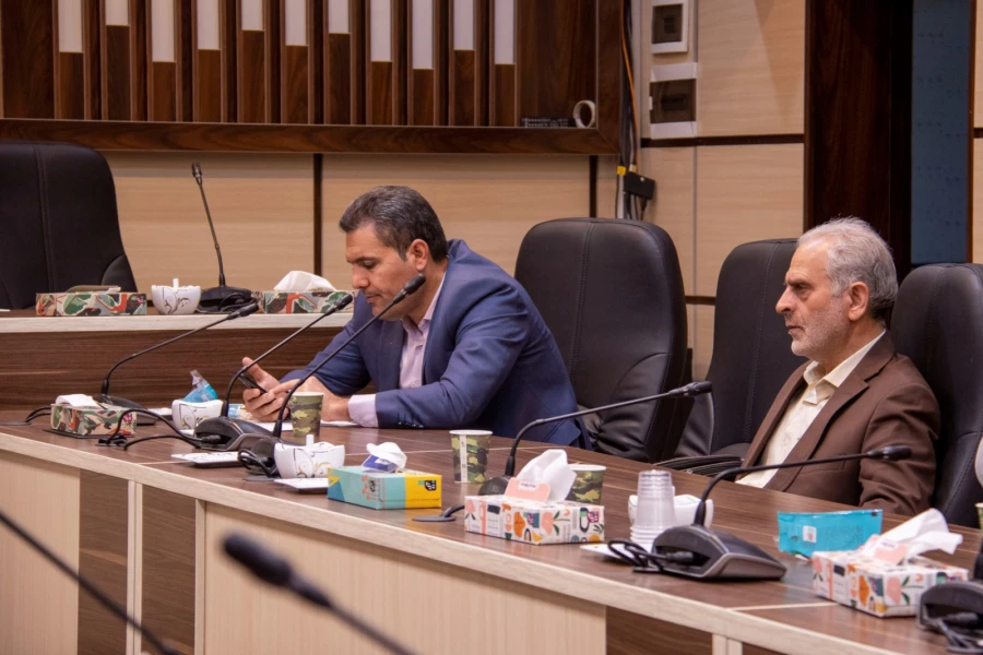 نوزدهمین جلسه شورای آموزشی و تحصیلات تکمیلی دانشگاه فرهنگیان یزد 6