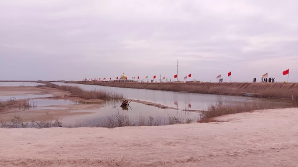 اردوی راهیان نور دانشجومعلمان به مناطق عملیاتی جنگی جنوب کشور 4