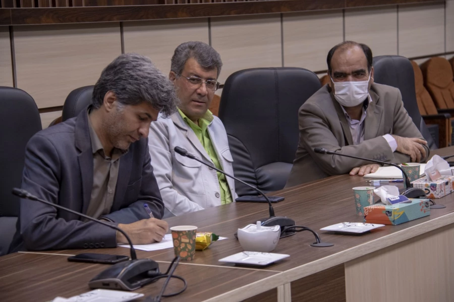 سیزدهمین جلسه شورای مدیریت، نظارت، ارزیابی و توسعه منابع دانشگاه فرهنگیان استان یزد برگزار شد 3