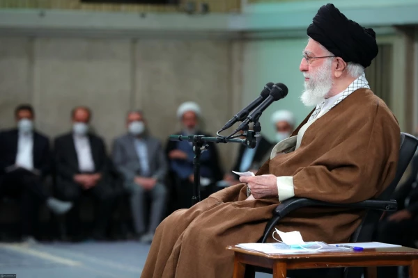 دیدار معلمان با رهبر انقلاب
 5