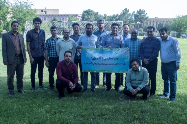 برگزاری پویش سلامتی را قدم بزن در دانشگاه فرهنگیان یزد 5