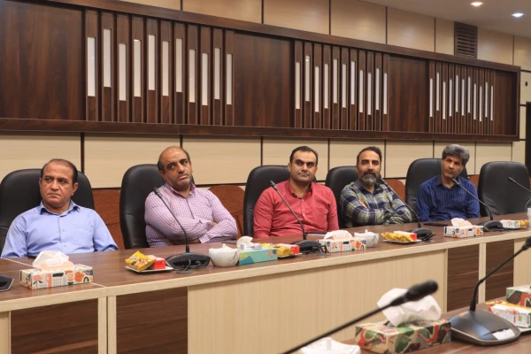 انعقاد تفاهم نامه همکاری بین دانشگاه فرهنگیان یزد و مرکز اسناد و کتابخانه ملی استان  5