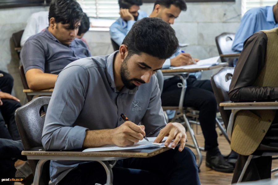 برگزاری امتحانات نیمسال دوم تحصیلی 1402-1401
 5