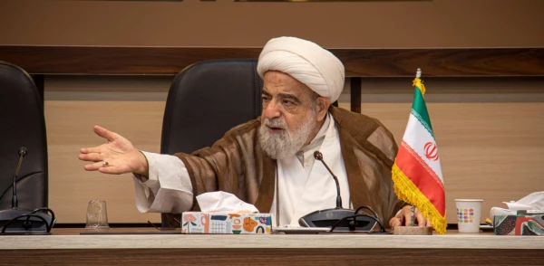 نشست هم اندیشی اساتید و نخبگان دانشگاه با موضوع غدیرشناسی 10