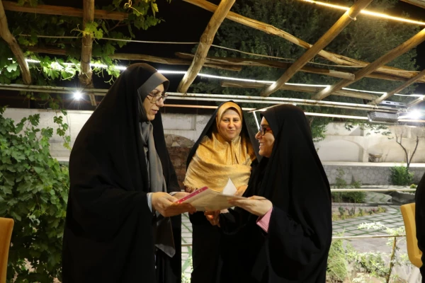 مراسم تجلیل از افتخارآفرینان استانی و کشوری جشنواره قرآن و عترت و جشنواره تدریس برتر 14