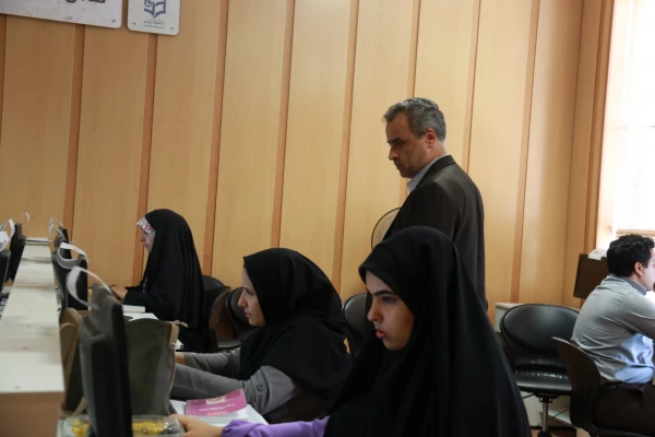 آزمون مجازی سبک زندگی اسلامی ایرانی(بخش معارفی) جشنواره ملی قرآن و عترت 8