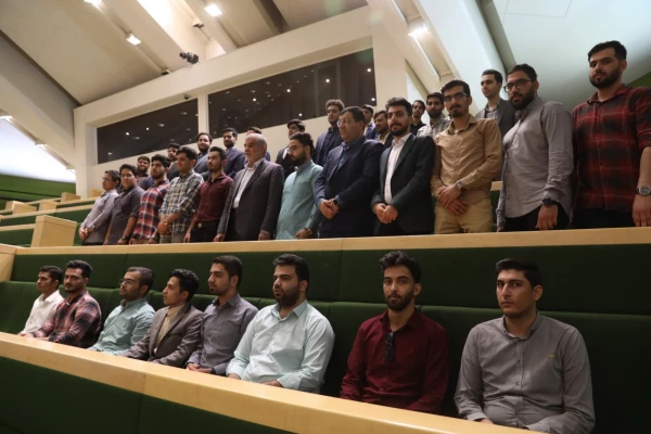 بازدید دانشجومعلمان یزدی از صحن علنی و موزه مجلس شورای اسلامی 3