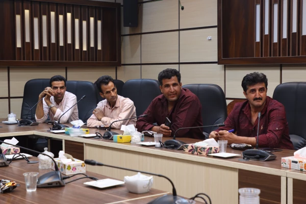 نخستین دیدار سرپرست دانشگاه فرهنگیان یزد با نیروهای شرکتی دانشگاه 5