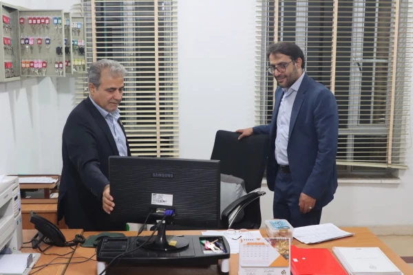 تبریک شیرین سرپرست دانشگاه فرهنگیان یزد به دانشجومعلمان  7