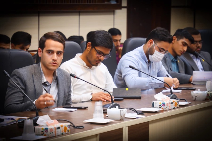 تحول در برنامه های فرهنگی دانشگاه در گرو طراحی الگوی صحیح تربیتی مبتنی بر مثلث برنامه ریزی، اجرا، نظارت
 5