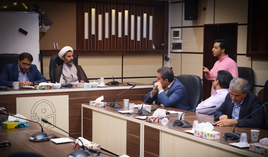 تحول در برنامه های فرهنگی دانشگاه در گرو طراحی الگوی صحیح تربیتی مبتنی بر مثلث برنامه ریزی، اجرا، نظارت
 8