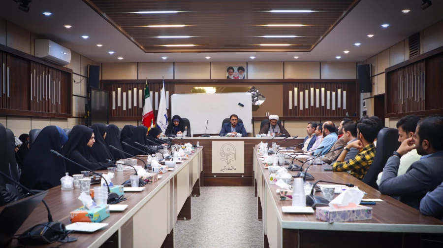 تحول در برنامه های فرهنگی دانشگاه در گرو طراحی الگوی صحیح تربیتی مبتنی بر مثلث برنامه ریزی، اجرا، نظارت
 10