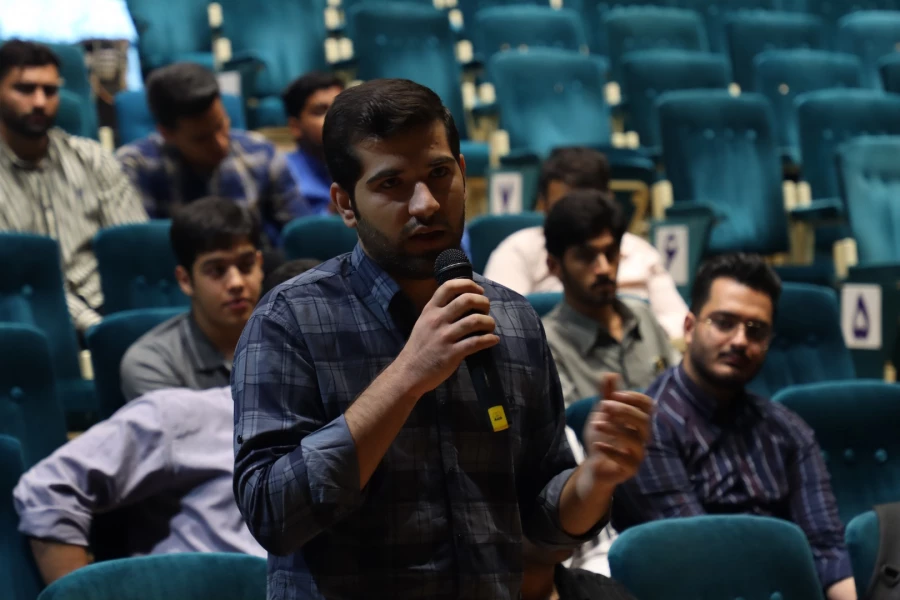 هر کار فرهنگی و تربیتی در محیط دانشگاه بدون حضور دانشجومعلمان محکوم به شکست است 15