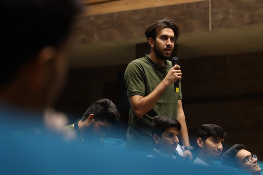 هر کار فرهنگی و تربیتی در محیط دانشگاه بدون حضور دانشجومعلمان محکوم به شکست است 17