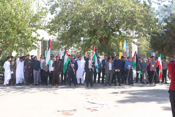 تجمع اعتراضی دانشجومعلمان یزدی در محکومیت جنایات رژیم منحوس صهیونیستی 8