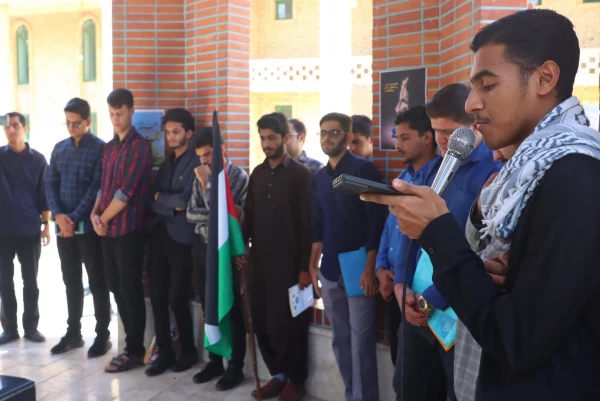 تجمع اعتراضی دانشجومعلمان یزدی در محکومیت جنایات رژیم منحوس صهیونیستی 16