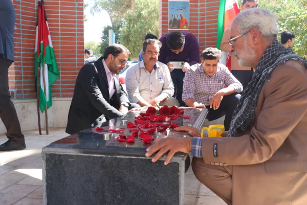 تجمع اعتراضی دانشجومعلمان یزدی در محکومیت جنایات رژیم منحوس صهیونیستی 21