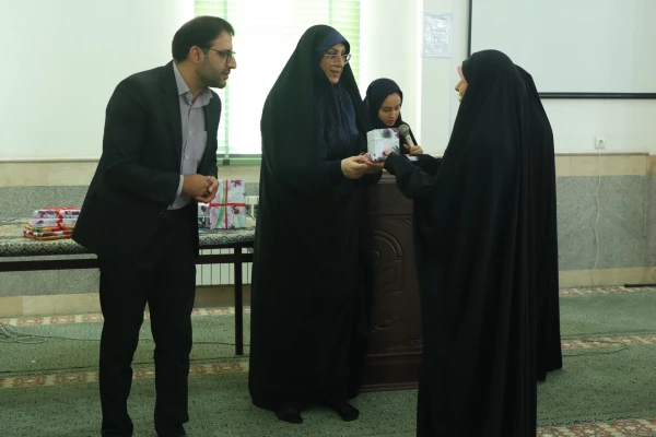 دانشجومعلم؛ ناخدای کشتی فردای کشور  10