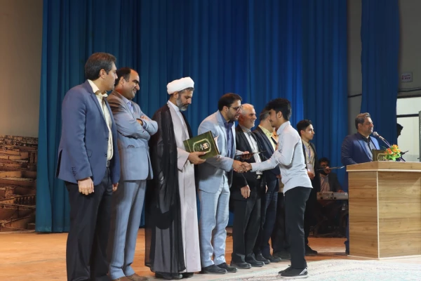 جشن باشکوه شروع سال تحصیلی در دانشگاه فرهنگیان یزد برگزار شد 16