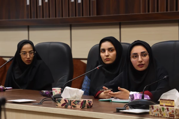 هیأت اندیشه ورز؛ بهترین اتمسفر برای طراحی و ایده پردازی و برنامه ریزی  8