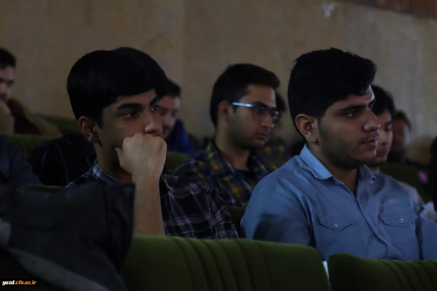  نشست توجیهی و تبیینی نودانشجومعلمان ورودی 1402 دانشگاه فرهنگیان یزد 6
