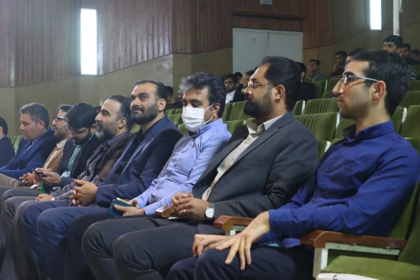  نشست توجیهی و تبیینی نودانشجومعلمان ورودی 1402 دانشگاه فرهنگیان یزد 9