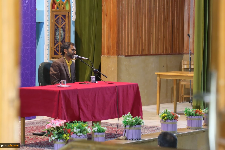  نشست توجیهی و تبیینی نودانشجومعلمان ورودی 1402 دانشگاه فرهنگیان یزد 24