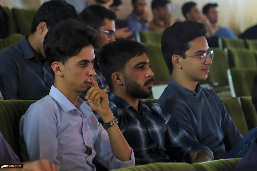 نشست توجیهی و تبیینی نودانشجومعلمان ورودی 1402 دانشگاه فرهنگیان یزد 25