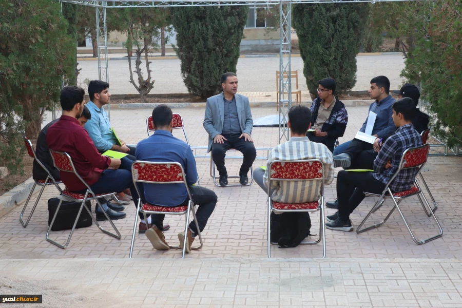  نشست توجیهی و تبیینی نودانشجومعلمان ورودی 1402 دانشگاه فرهنگیان یزد 45