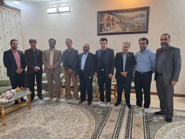 دیدار سرپرست دانشگاه فرهنگیان با رضا قانع مبارکه 5