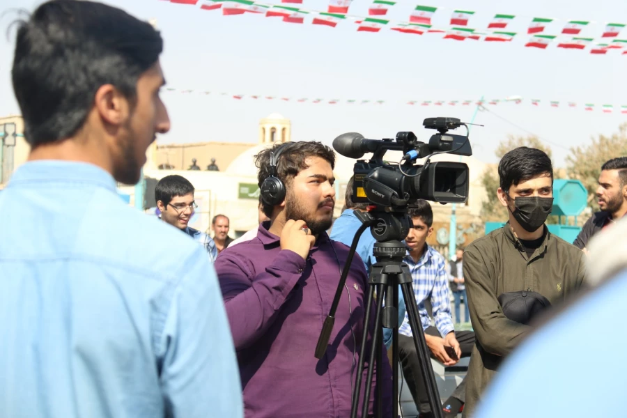 حضور دانشجومعلمان یزدی در راهپیمایی گرامیداشت 13 آبان ماه 18