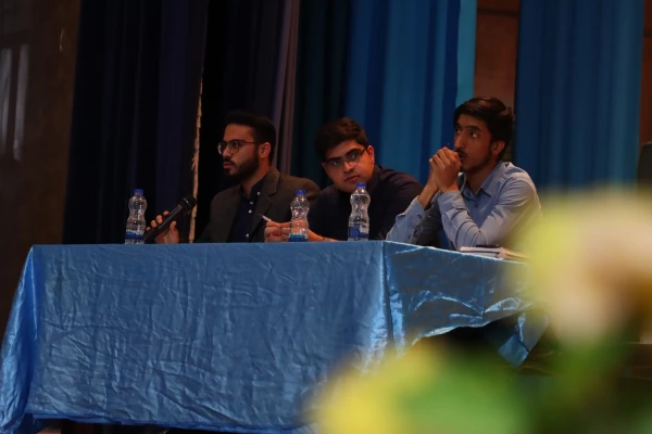 کرسی های آزاد اندیشی؛ بهترین بستر برای بیان آزادانه، عالمانه و شجاعانه دیدگاه ها  6