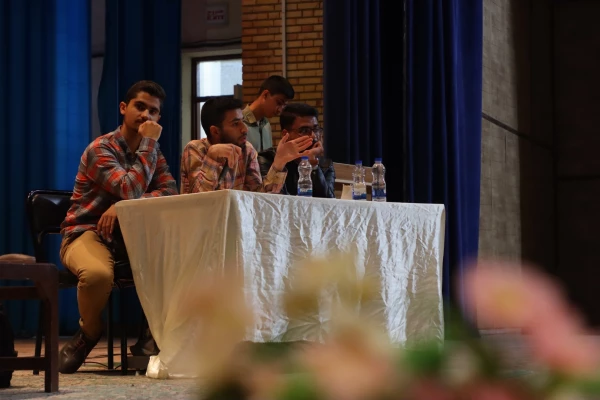 کرسی های آزاد اندیشی؛ بهترین بستر برای بیان آزادانه، عالمانه و شجاعانه دیدگاه ها  7