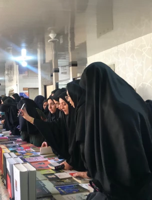 برپایی نمایشگاه کتاب 3