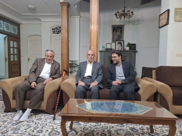 دیدار با اولین رییس مرکز تربیت معلم شهید پاک نژاد و یکی از پیشکسوتان دانشگاه فرهنگیان یزد  3