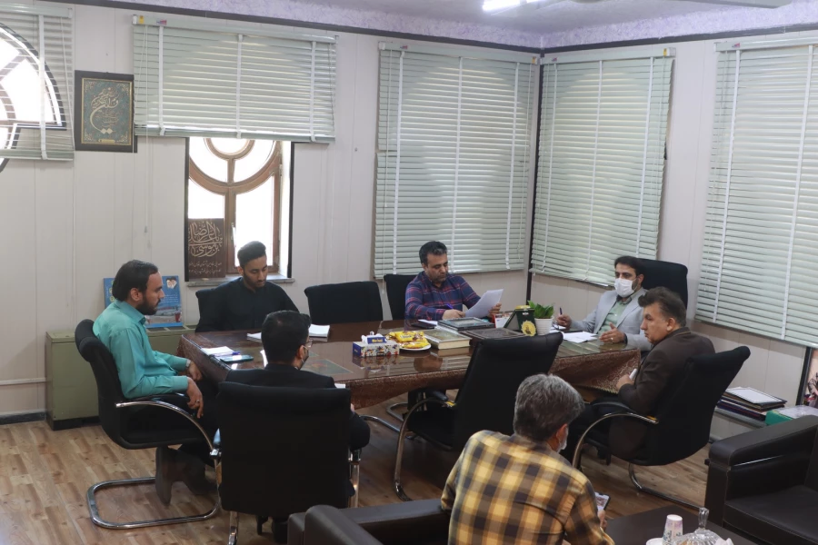 توجه به تنوع و لزوم بهره گیری از پتانسیل های دانشجویی در مدیریت سلف و تدوین برنامه غذایی 6