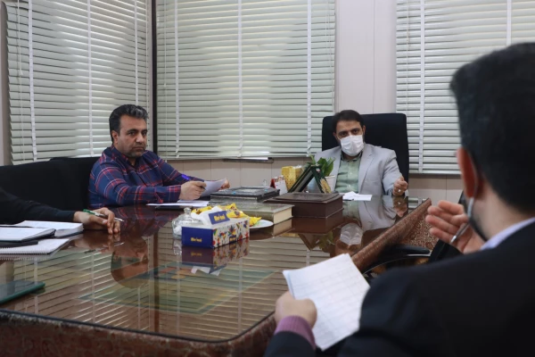 توجه به تنوع و لزوم بهره گیری از پتانسیل های دانشجویی در مدیریت سلف و تدوین برنامه غذایی 7