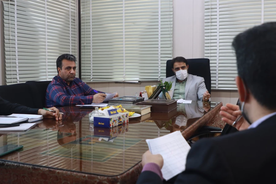 توجه به تنوع و لزوم بهره گیری از پتانسیل های دانشجویی در مدیریت سلف و تدوین برنامه غذایی 7