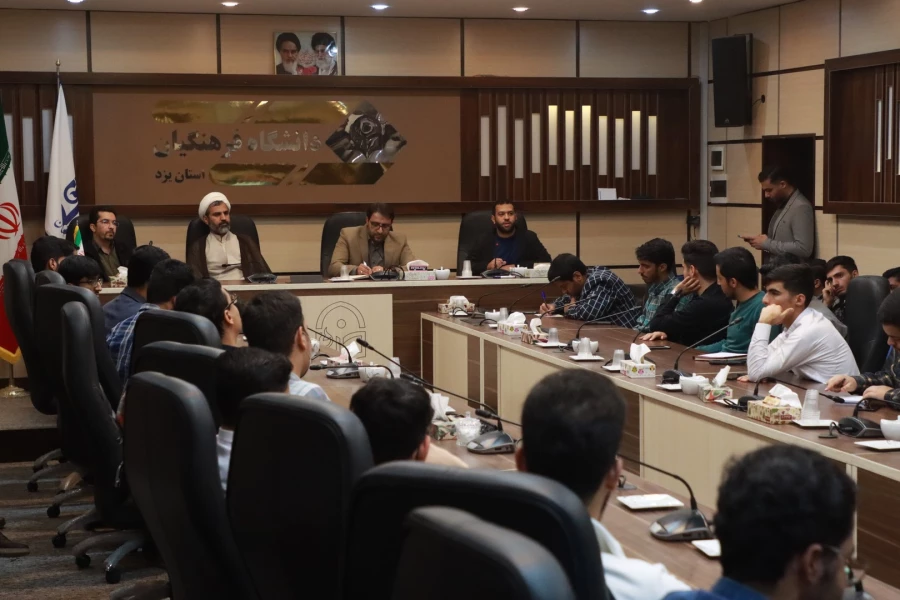 فعالان فرهنگی دانشجویی؛ خط مقدم جبهه جهاد فرهنگی دانشگاه 8