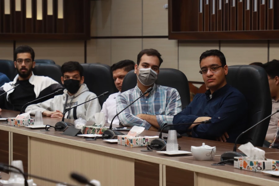 فعالان فرهنگی دانشجویی؛ خط مقدم جبهه جهاد فرهنگی دانشگاه 9