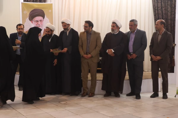 آیین تجلیل از دانشجومعلمان ممتاز شاهد و ایثارگر  16