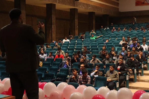 آغاز مسیر تحول در انجام فعالیت های فرهنگی دانشگاه فرهنگیان یزد 10