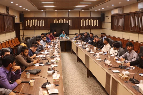 نمایندگان کلاس های آموزشی؛  همیار آموزش، نظارت و گروه های درسی دانشگاه 8