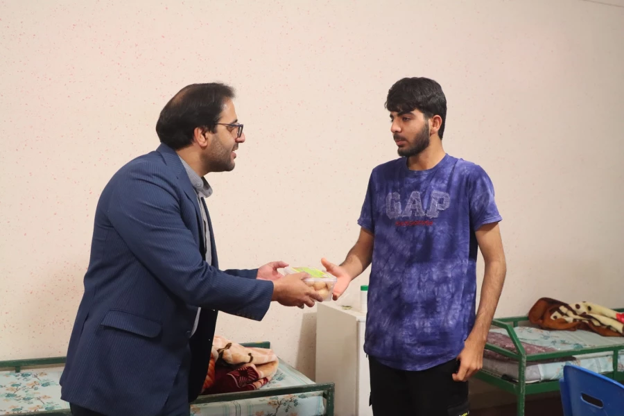 تبریک شیرین سرپرست دانشگاه فرهنگیان یزد به دانشجومعلمان 4