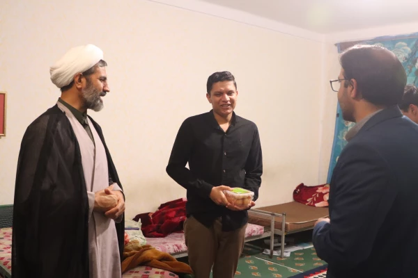 تبریک شیرین سرپرست دانشگاه فرهنگیان یزد به دانشجومعلمان 10