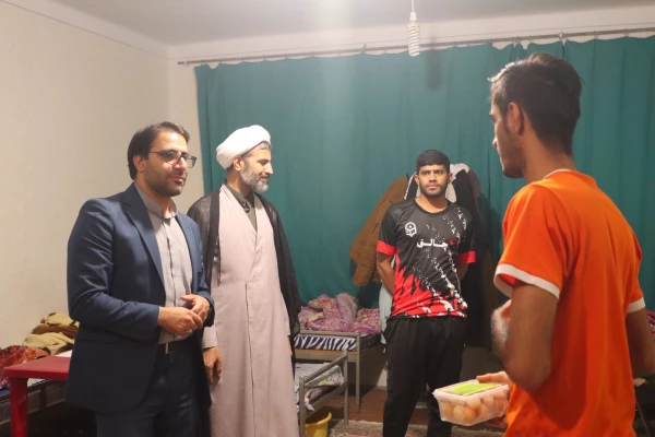 تبریک شیرین سرپرست دانشگاه فرهنگیان یزد به دانشجومعلمان 12